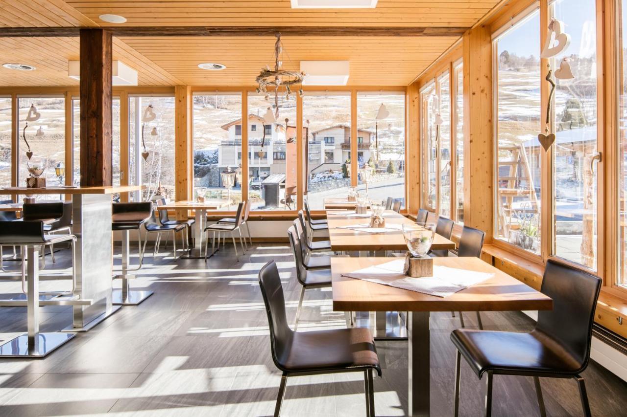 Hotel-Restaurant Ronalp Bürchen Exteriör bild