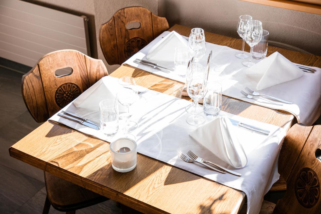 Hotel-Restaurant Ronalp Bürchen Exteriör bild